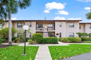 9261 Vista Del Lago H, Boca Raton