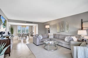 555 SE 6th Avenue 4a, Delray Beach, FL 33483 Sold 07/02/25