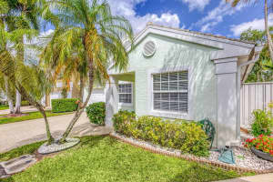 12 Admirals Court, Palm Beach Gardens, FL 33418 Sold 06/06/25