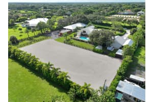 14965 Oatland Court Barn, Wellington