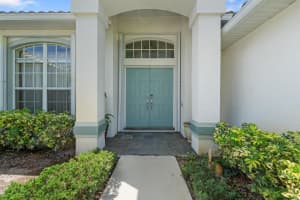 272 NE Surfside Avenue, Port Saint Lucie, FL 34983 - MLS#R11079179