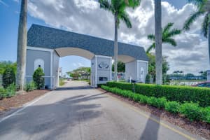 8 Valencia A, Delray Beach, FL 33446 - MLS#R11079185