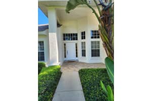 4020 8th Place, Vero Beach, FL 32960 - MLS#R11079187
