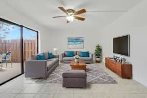 523 Springdale Circle, Palm Springs, FL 33461 Sold 06/26/25