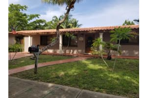 18421 Nw 82nd Avenue, Hialeah