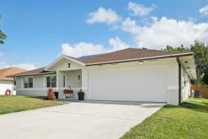 2813 SE Eagle Drive, Port Saint Lucie, FL 34984 - MLS#R11079226
