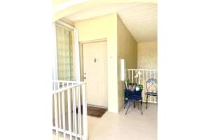 2080 Greenview Shores Boulevard 421, Wellington