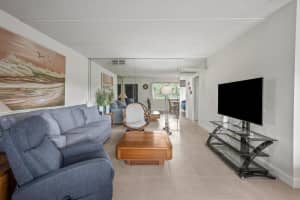 3300 Springdale Boulevard 202, Palm Springs, FL 33461 - MLS#R11079318