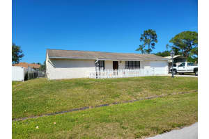 161 SE Dwight Avenue, Port Saint Lucie, FL 34983 Sold 08/04/25