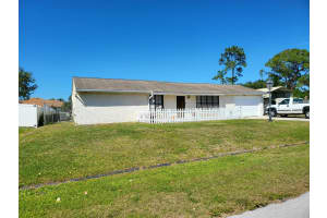 161 SE Dwight Avenue, Port Saint Lucie, FL 34983 Sold 08/04/25