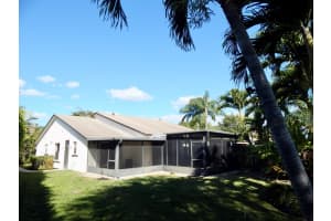 MLS# R11079373, Delray Beach, Florida 33445