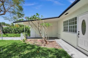 1150 SW 46th Avenue, Plantation, FL 33317 - MLS#R11079378