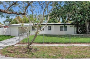 1150 SW 46th Avenue, Plantation, FL 33317 - MLS#R11079378