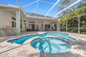 856 Forest Glen Lane, Wellington, FL 33414 - MLS#R11079393