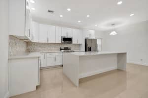 3516 S Avenue, Riviera Beach, FL 33404 Sold 05/19/25
