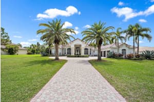 8180 Woodsmuir Drive, Palm Beach Gardens