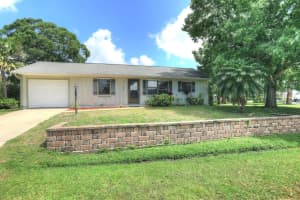 1690 Seahouse Street, Sebastian