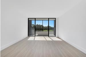 6420 Boca Del Mar Drive 302, Boca Raton, FL 33433 Sold 09/19/25