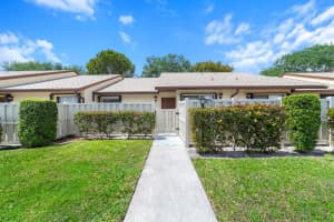 1022 Green Pine Boulevard E, West Palm Beach