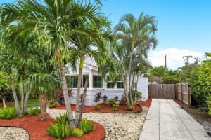 1320 N Ocean Breeze, Lake Worth Beach, FL 33460 Sold 09/19/25