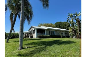 2304 SE 34th Lane, Okeechobee, FL 34974 Sold 05/02/25