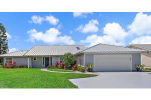 7160 SE Bunker Hill Court, Hobe Sound, FL 33455 Sold 09/30/25