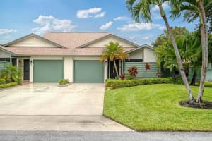 6825 SE Bunker Hill Drive, Hobe Sound, FL 33455 Sold 07/09/25