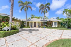 217 W Indies Drive, Palm Beach, FL 33480 Sold 08/12/25