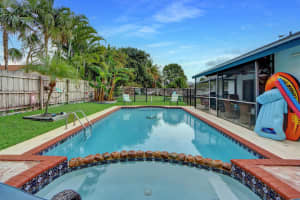 801 NW 8th Way, Boynton Beach, FL 33426 Sold 06/16/25