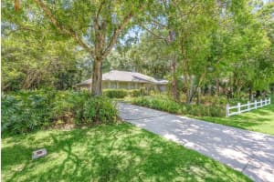 435 61st Avenue, Vero Beach, FL 32968 - MLS#R11079679