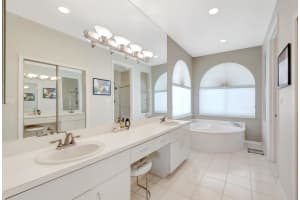 MLS# R11079685, Boca Raton, Florida 33434