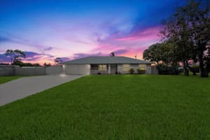 932 Cracker Street, West Palm Beach, FL 33413 Sold 05/23/25