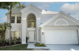 804 NW Waterlily Place, Jensen Beach, FL 34957 Sold 05/30/25