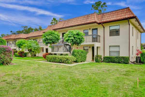 7281 Golf Colony Court 206, Lake Worth, FL 33467 Sold 05/30/25