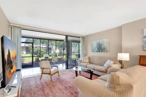 11 SE Concourse Drive Unit B, Jupiter, FL 33469 - MLS#R11079754