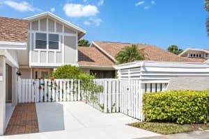3697 Cape Pointe Circle, Jupiter, FL 33477 Sold 06/16/25