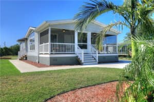 309 Pineapple Street, Sebastian, FL 32958 Sold 11/13/25