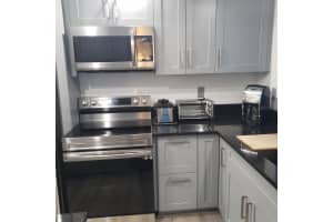 806 Se 7th Street 207, Deerfield Beach