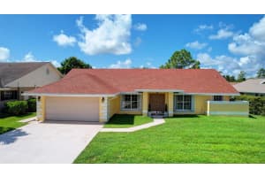 13798 Columbine Avenue, Wellington