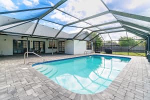 325 Knotty Wood Lane, Wellington, FL 33414 Sold 07/16/25