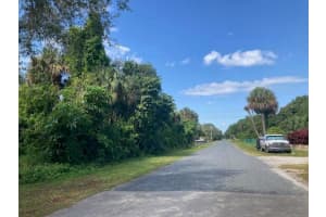 MLS# R11079895, Fort Pierce, Florida 34946