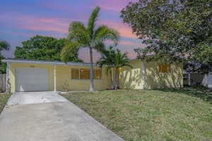 1924 Ixora Drive W, Melbourne, FL 32935 Sold 05/08/25