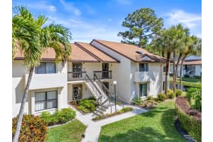 3392 Lucerne Park Drive, Greenacres, FL 33467 Sold 05/20/25