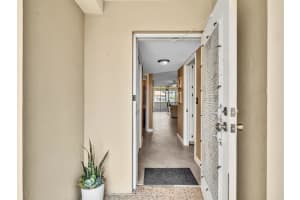 2717 Florida Boulevard 124, Delray Beach 2717 Florida Boulevard 124, Delray Beach