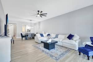 13 Harbour Isle Drive W 206, Fort Pierce, FL 34949 - MLS#R11079995