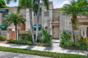 6563 Via Regina, Boca Raton