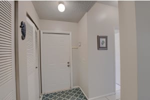 6563 Via Regina, Boca Raton, FL 33433 - MLS#R11080000