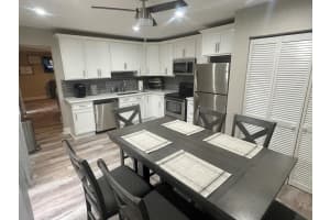 363 Prestwick Circle 4, Palm Beach Gardens, FL 33418 - MLS#R11080009