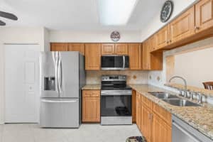 6655 Kensington Lane 302, Delray Beach, FL 33446 Sold 06/02/25