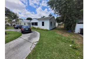 827 High Street, West Palm Beach, FL 33405 Sold 06/16/25